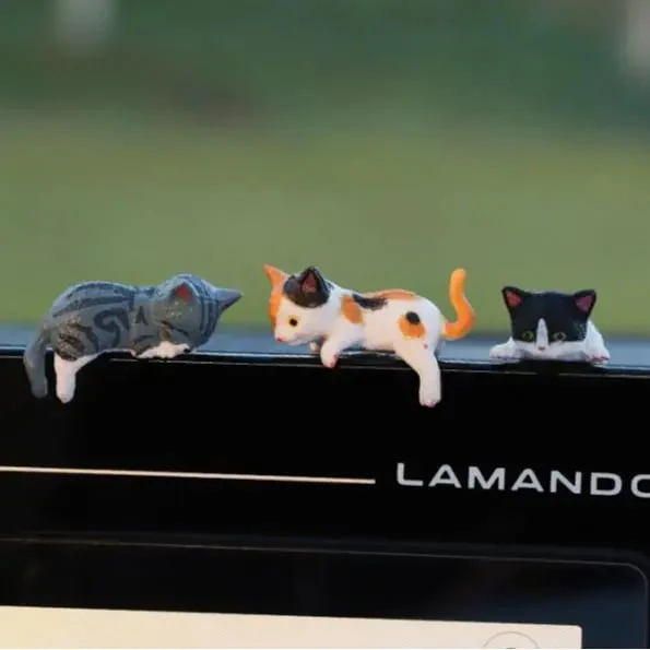 Hand-Painted Mini Cat Desk Figurines 😺 - Image 5
