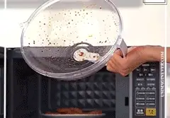 Microwave Splatter Cover with Handle - Image 4