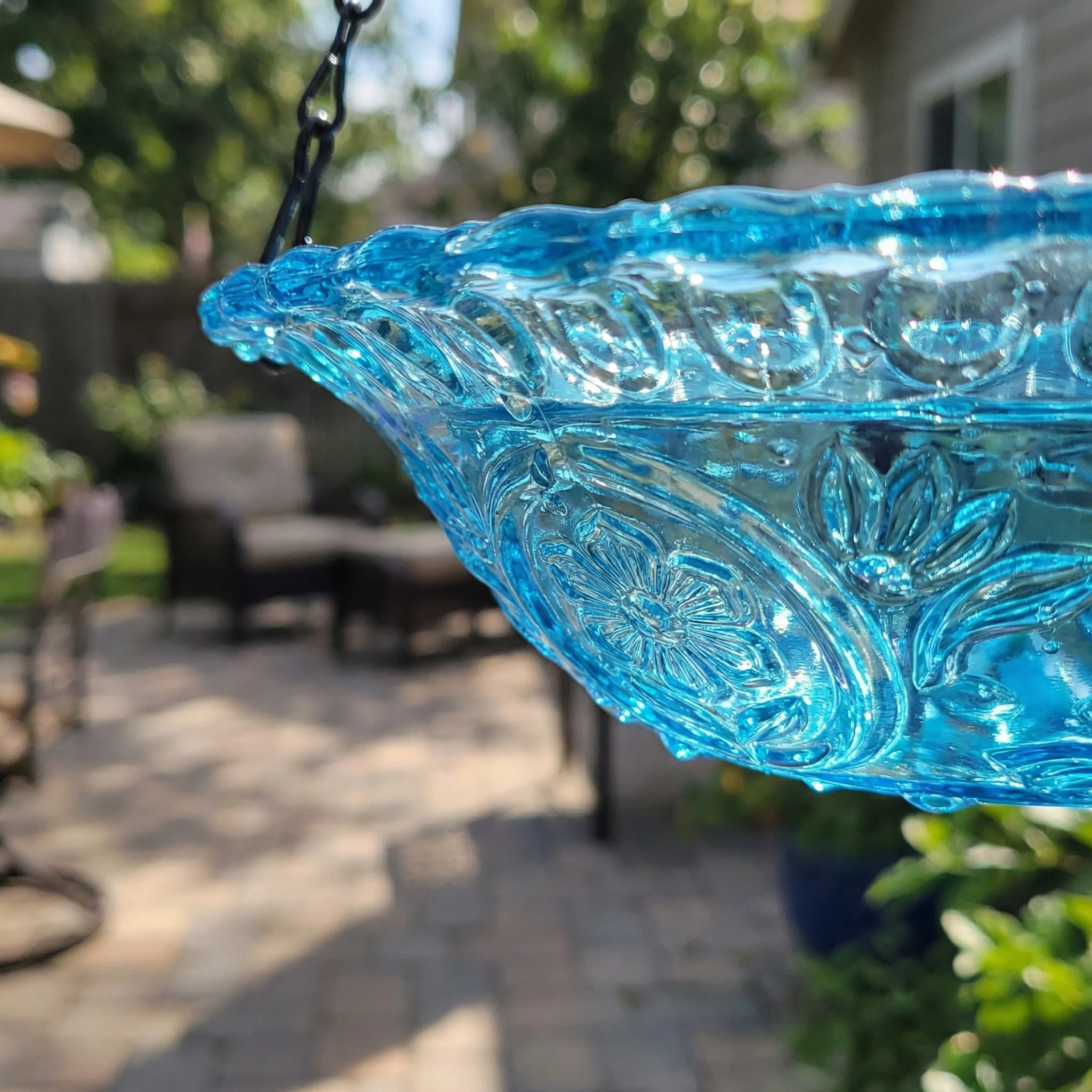 Solar Cascade Hanging Bird Bath Fountain - Image 12