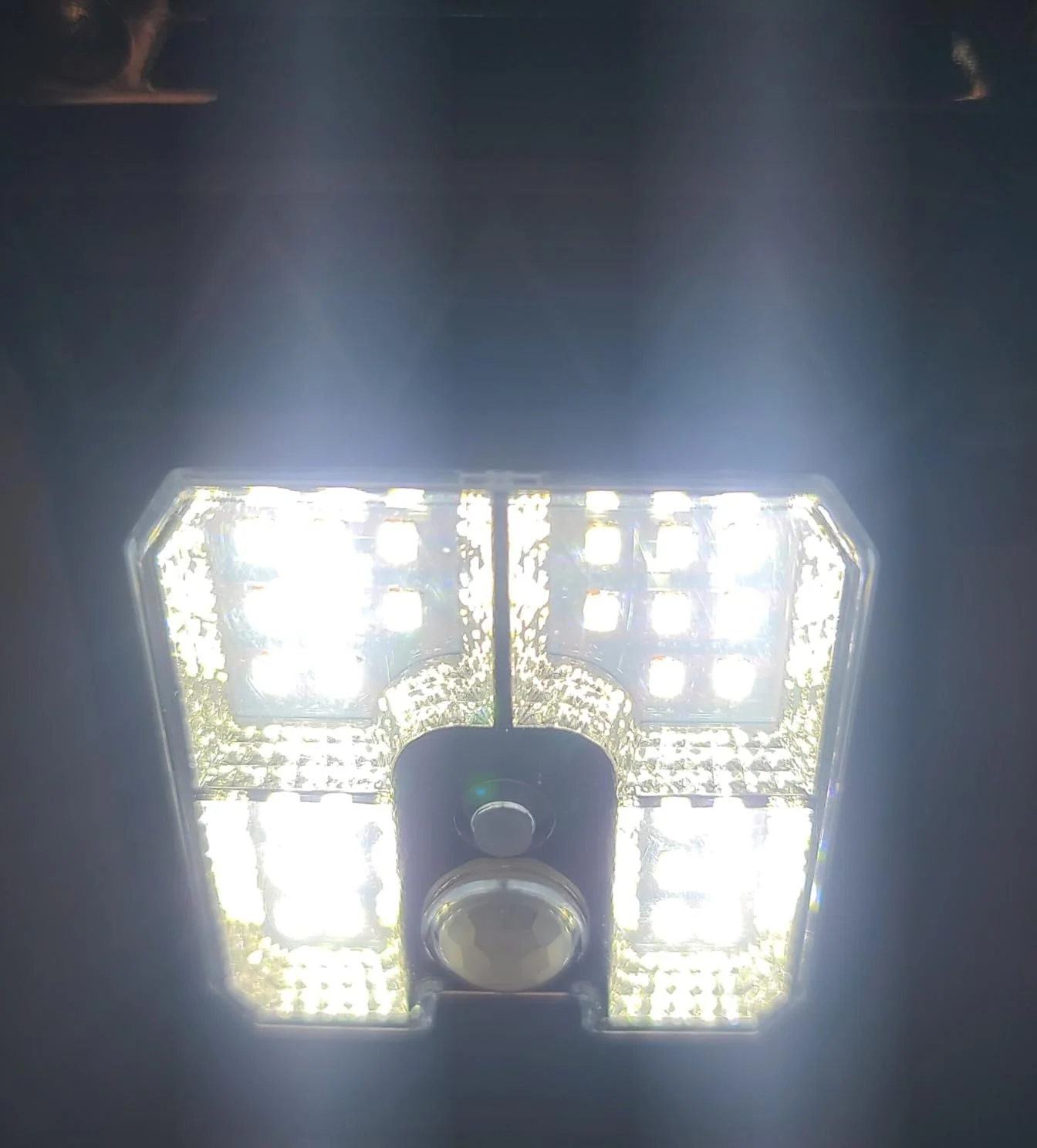Solar Motion Sensor Lights Auto On/Off, Weatherproof & Powerful - Image 8