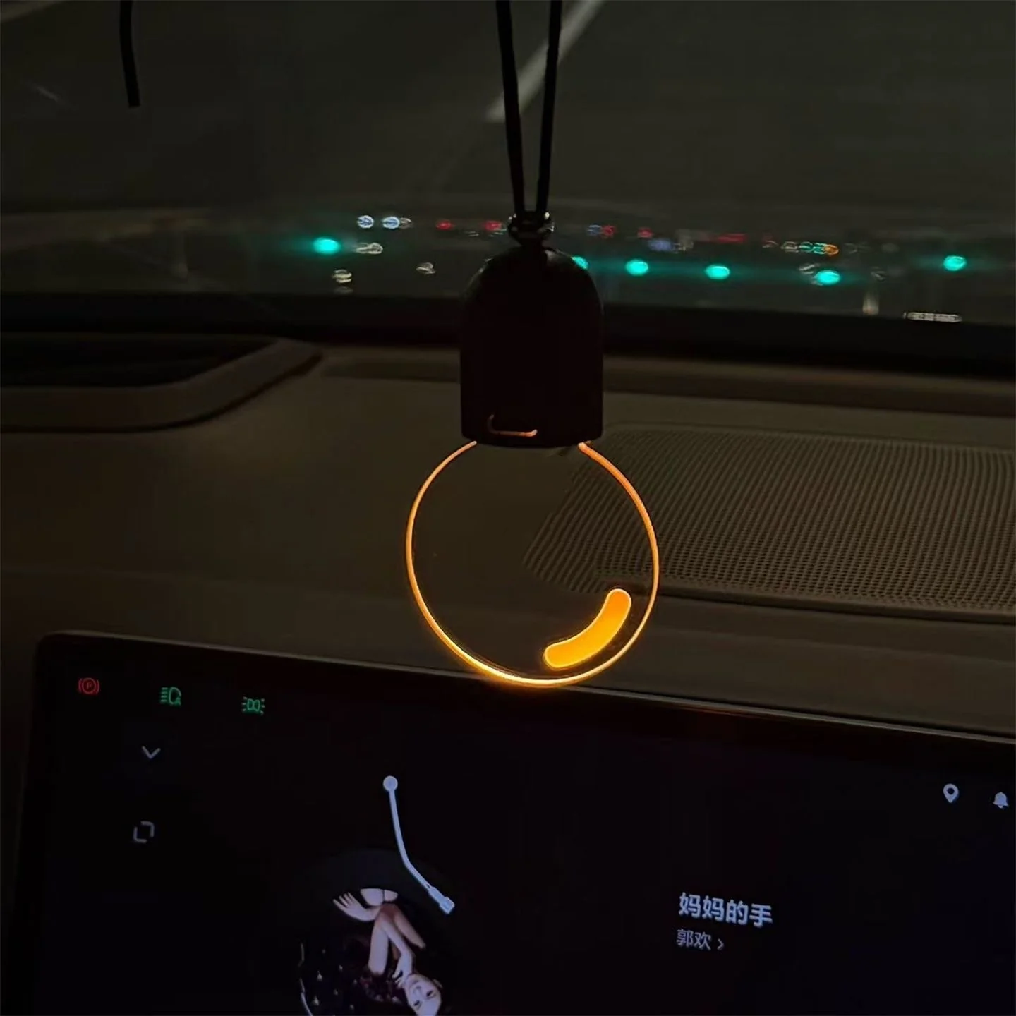 The Retro Glow Car Ambiance Light - Image 5